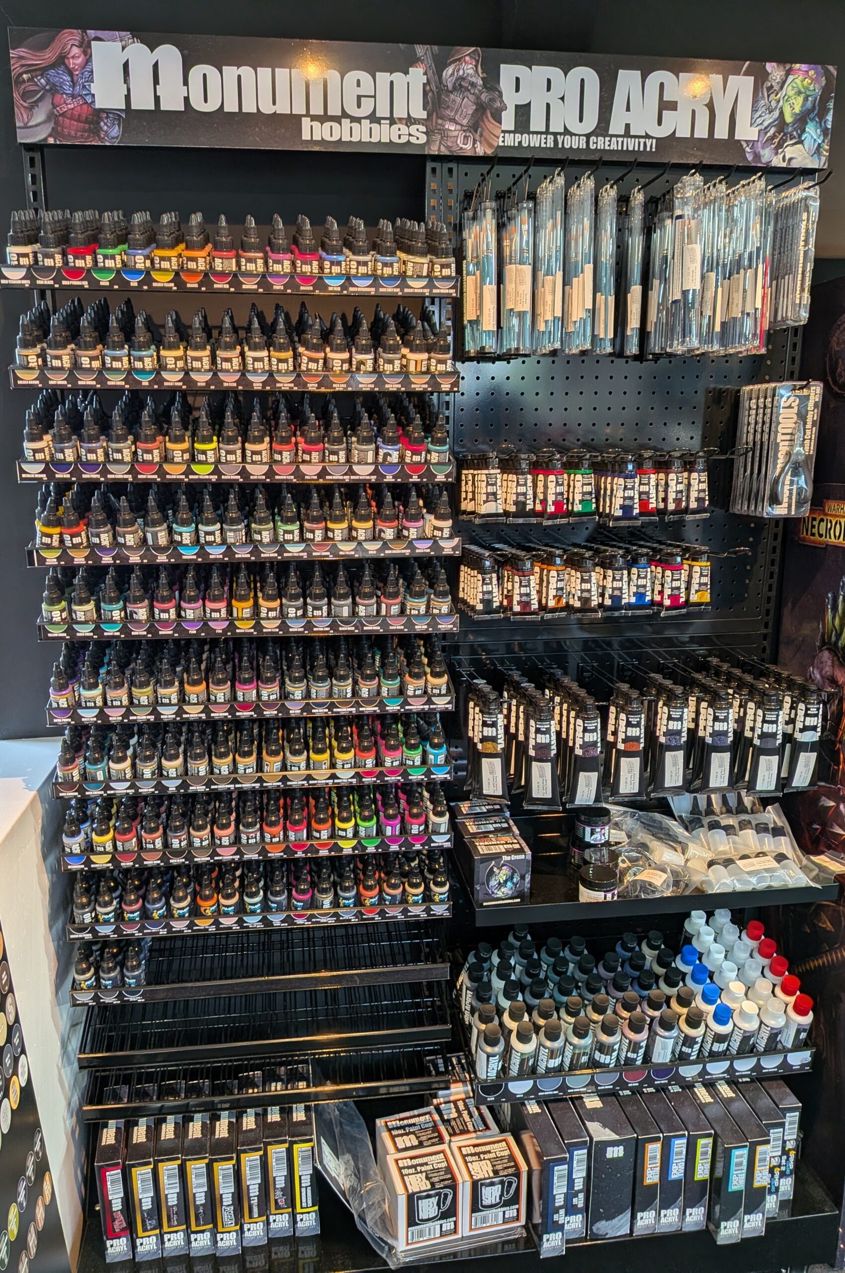 【OUTBACK HOBBIES】MGCONで手に入るProAcrylの商品ラインナップ